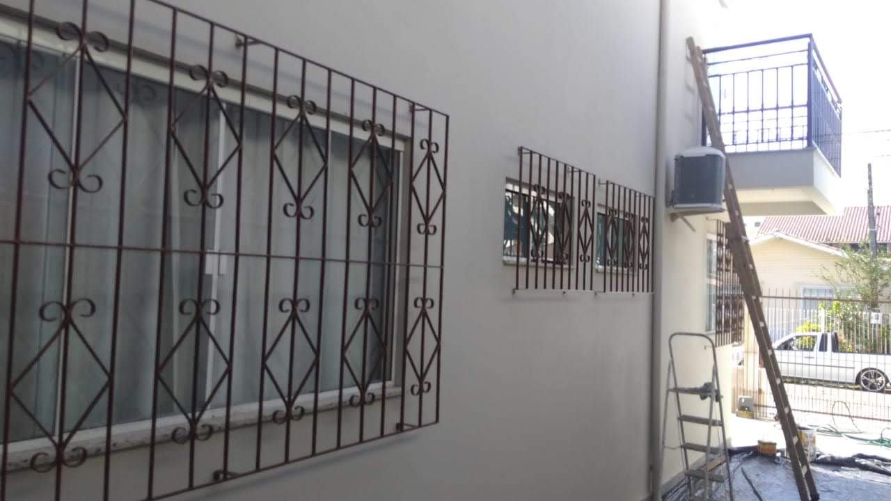 Detalhe de pintura exterior